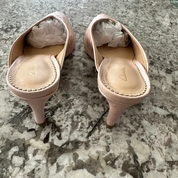 Clarks Genoa 55 Leather Mules - Picture 7 of 9